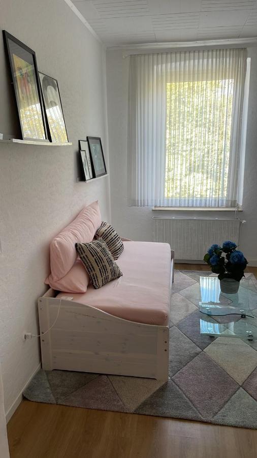 1 Schlafenzimmer 1 Whonzimmer Waschmaschine Trockner Maximum 4Personen Rheinhausen Center Appartement 1705 Duisburg Zewnętrze zdjęcie